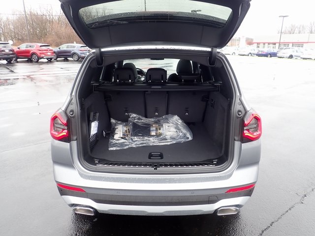 New 2023 Gray Metallic BMW xDrive30i image 19