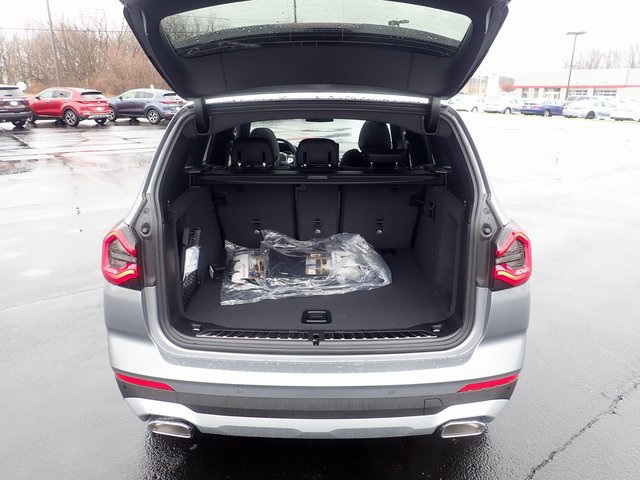 New 2023 Gray Metallic BMW xDrive30i image 152