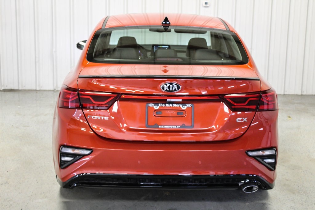 New 2019 Kia Forte EX 4D Sedan in Clarksville M4461 Kia Store