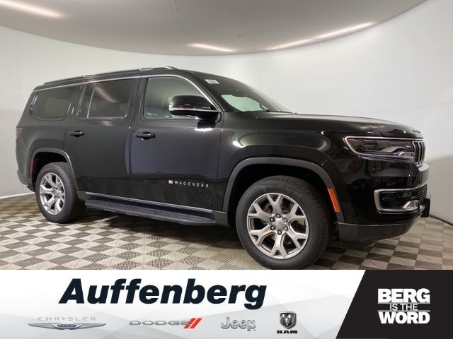 New 2022 Jeep Wagoneer Service Loaner Series II