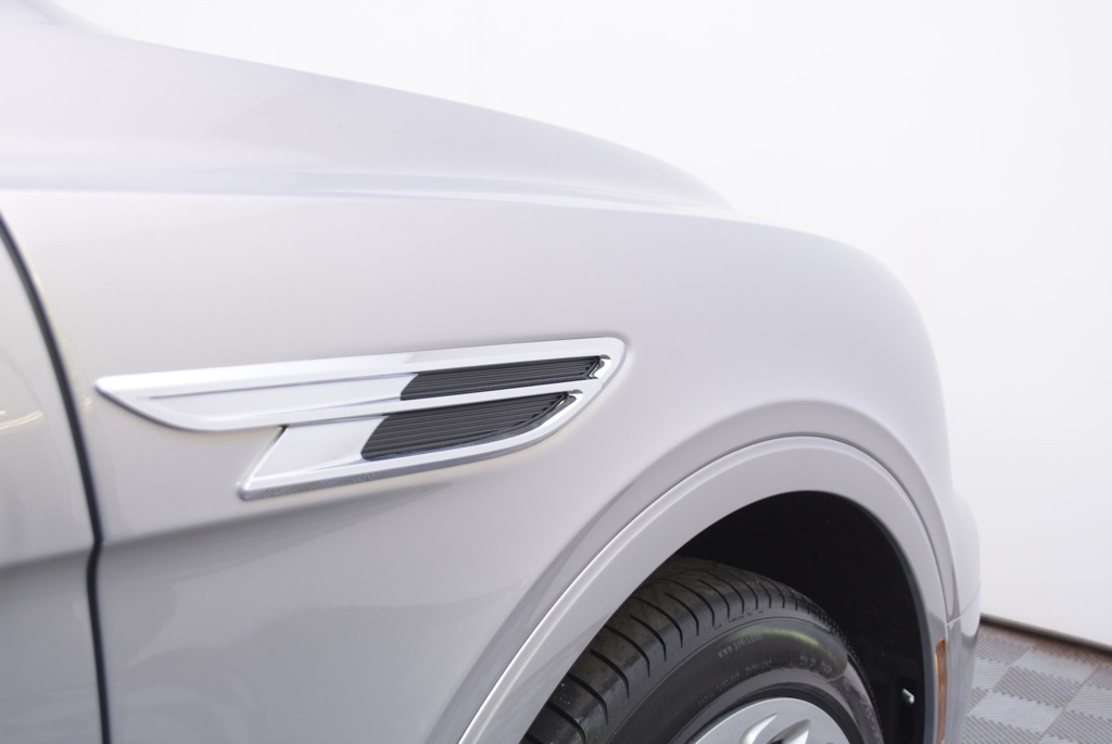 New 2023 Bentley image 20