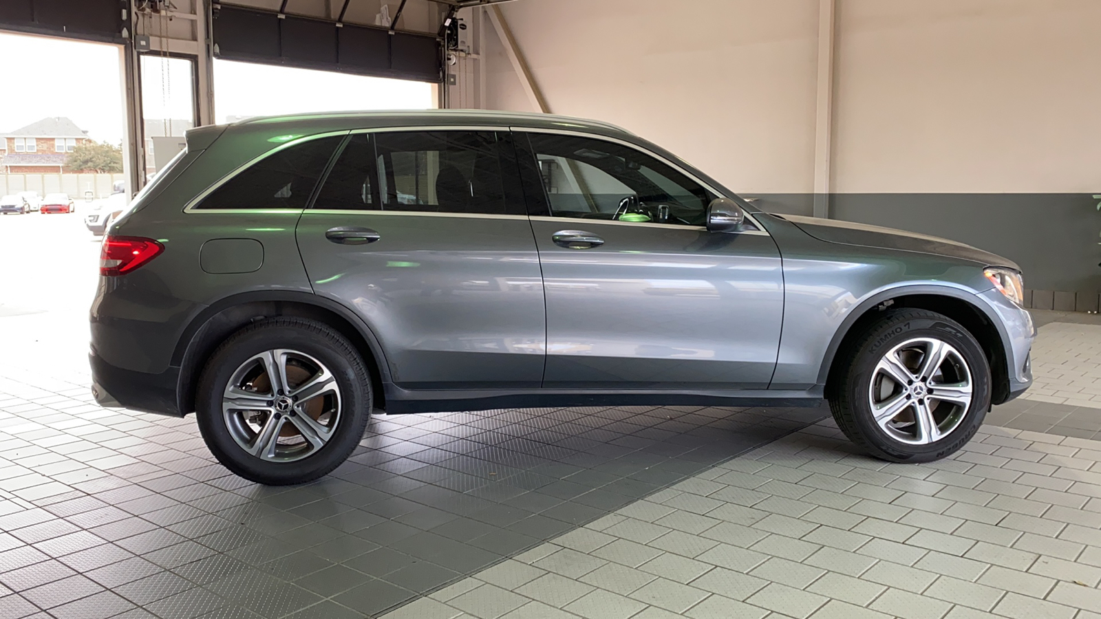 Certified Used 2019 Iridium Silver Metallic Mercedes-Benz GLC 300 4MATIC® SUV image 10