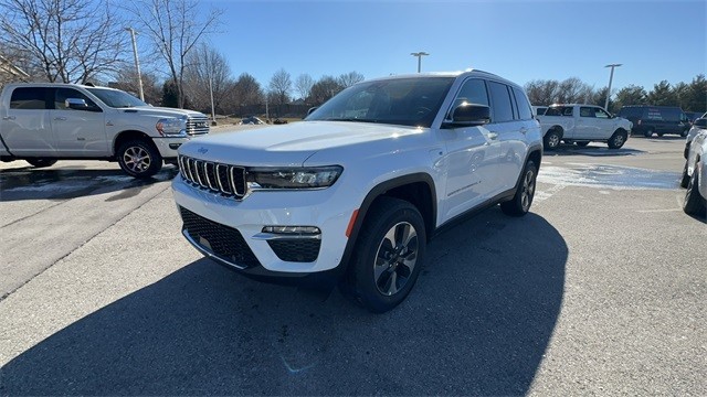 2022 Jeep Grand Cherokee 4xe Base 4xe