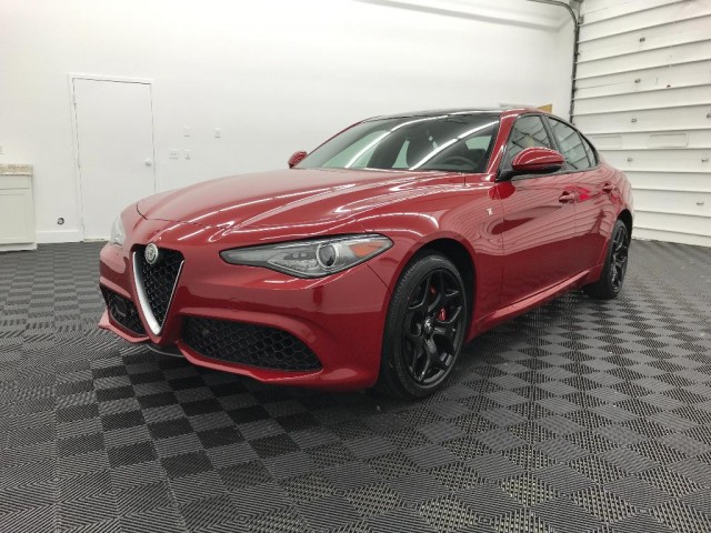 New 2022 Alfa Romeo Giulia Ti