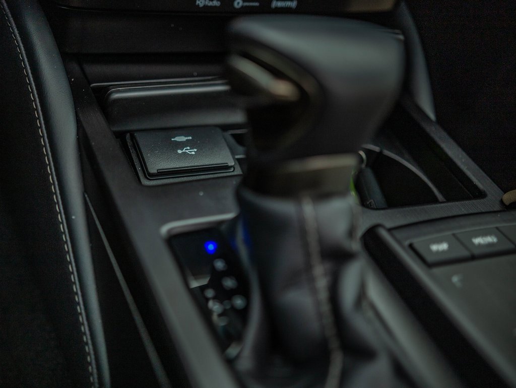 Certified Pre-Owned 2021 Lexus ES AWD