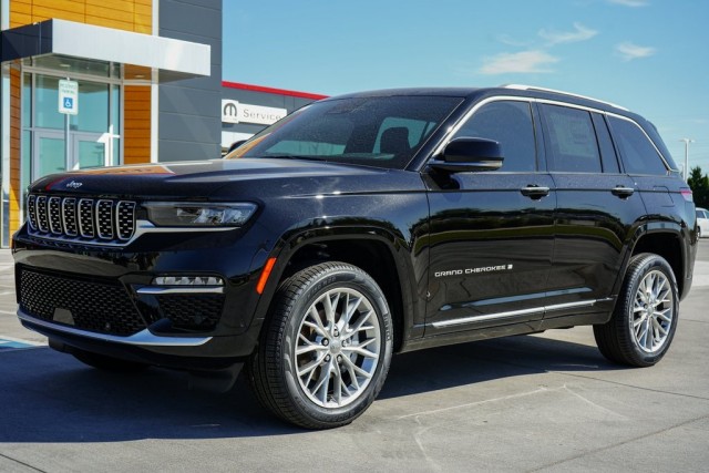 2 lcd monitors in jeep grand cherokee summit price