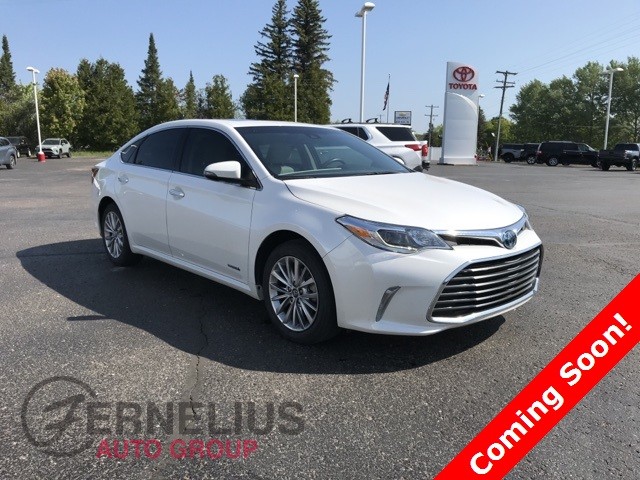 2018 Toyota Avalon Hybrid Limited