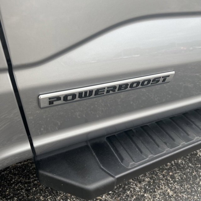 Used 2022 Ford XL image 12