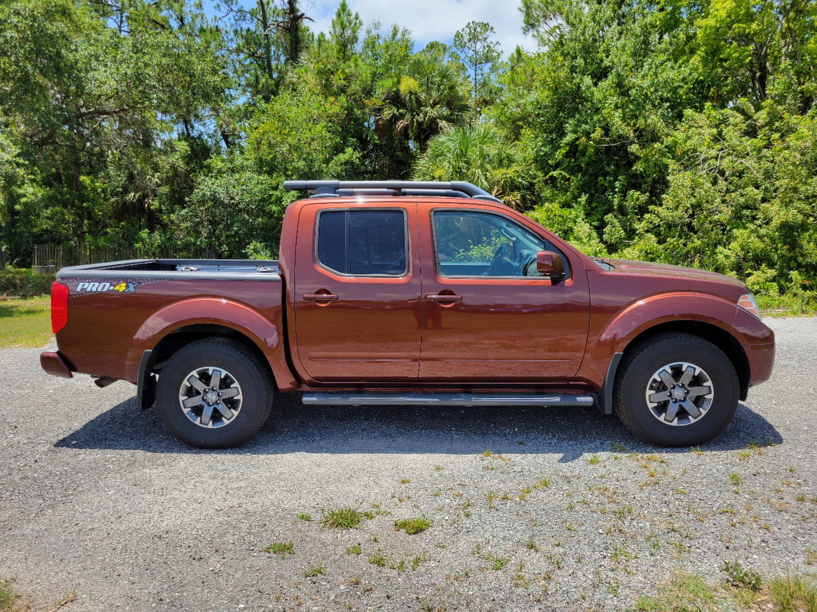 PreOwned 2017 Nissan Frontier PRO4X Crew Cab Pickup in Titusville 