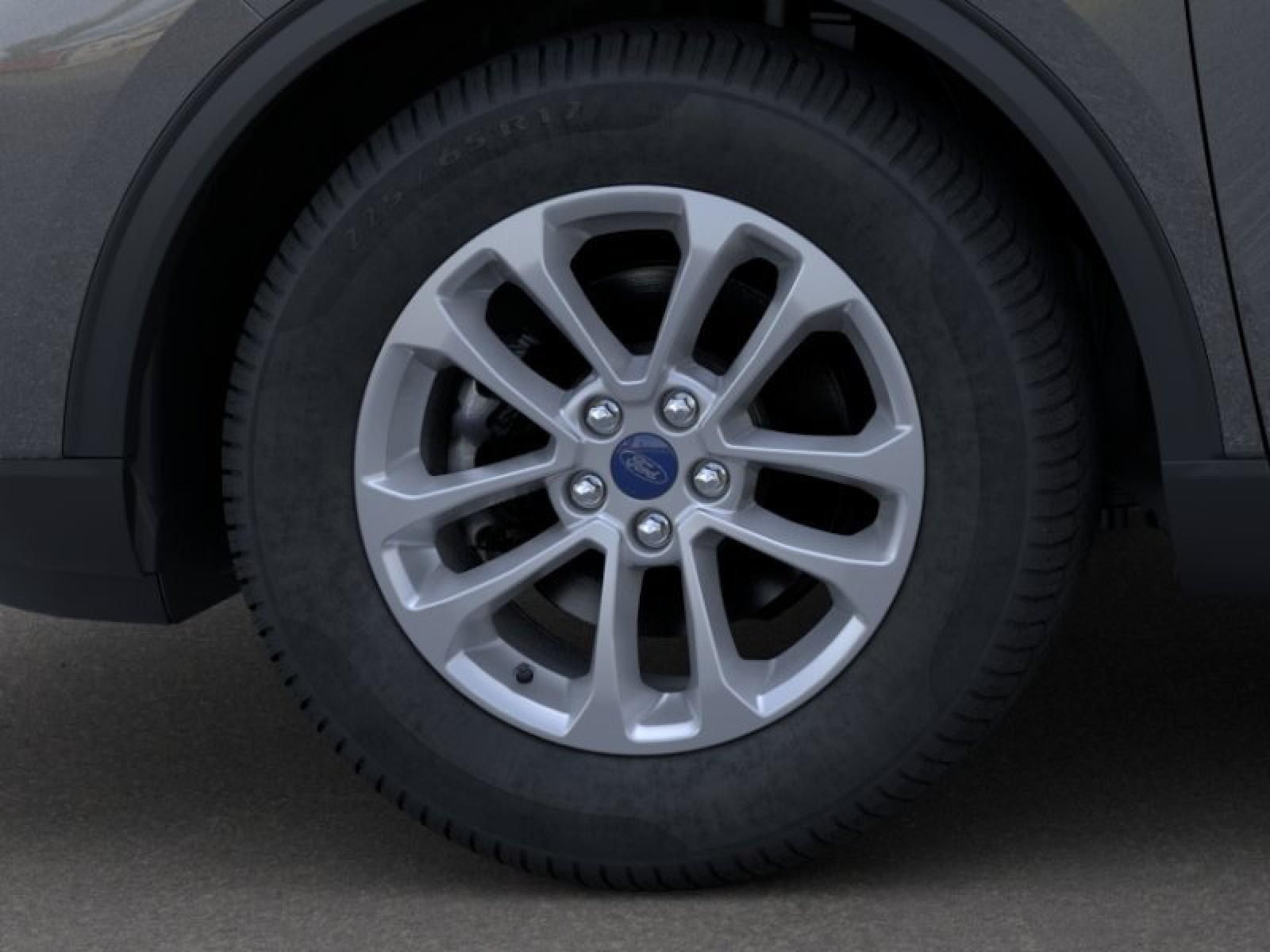 New 2022 Ford Escape S AWD