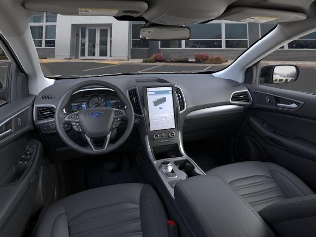 Pre-Owned 2022 Ford Edge SEL AWD