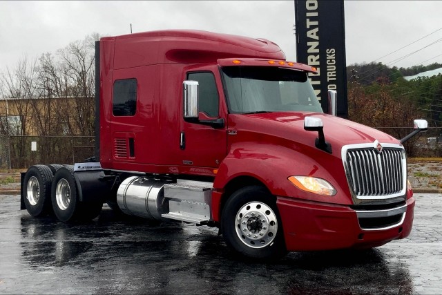 Pre-Owned 2019 International LT625 6x4 Sleeper