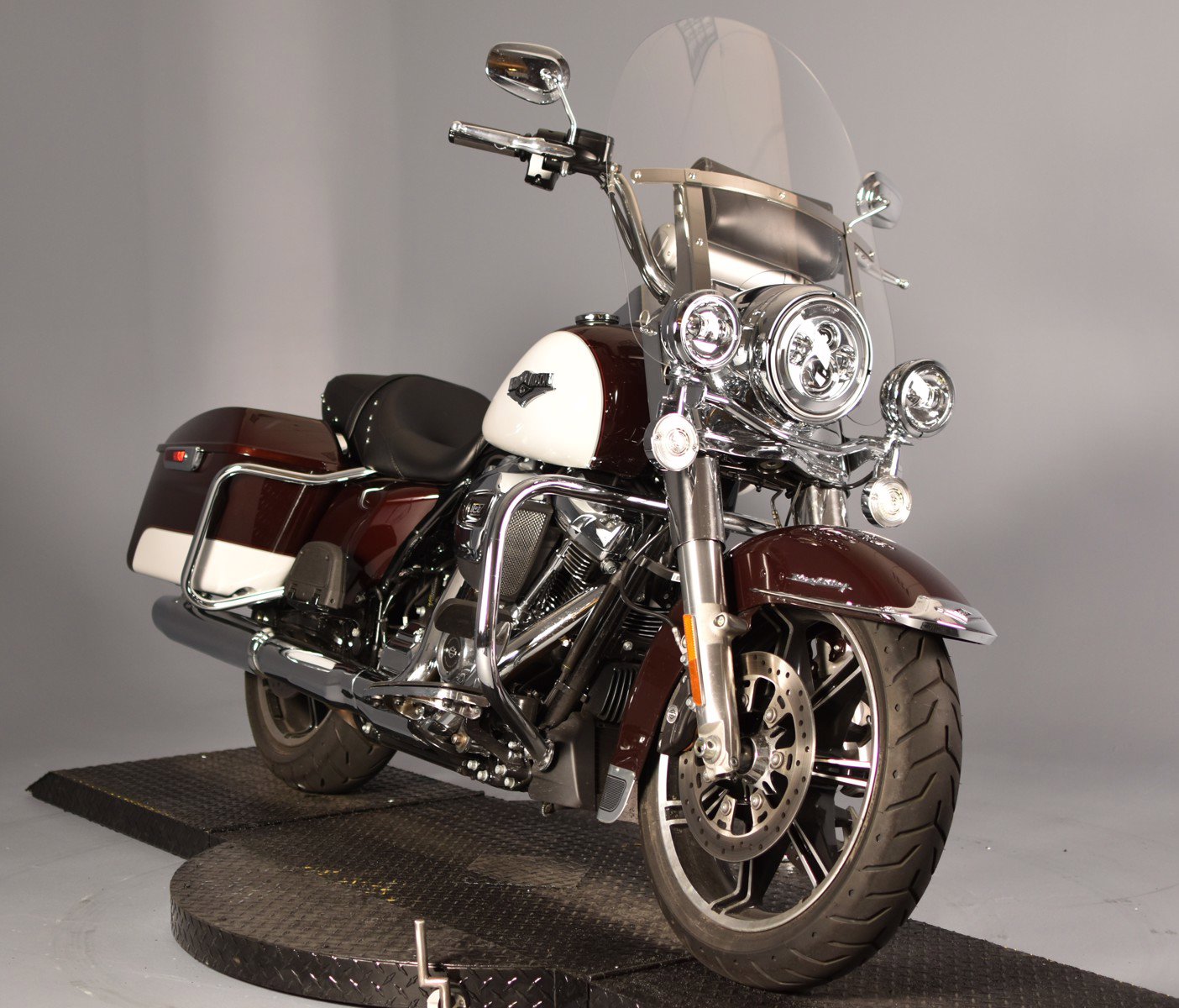 Pre Owned 21 Harley Davidson Road King Flhr Touring In Renton U Jet City Harley Davidson