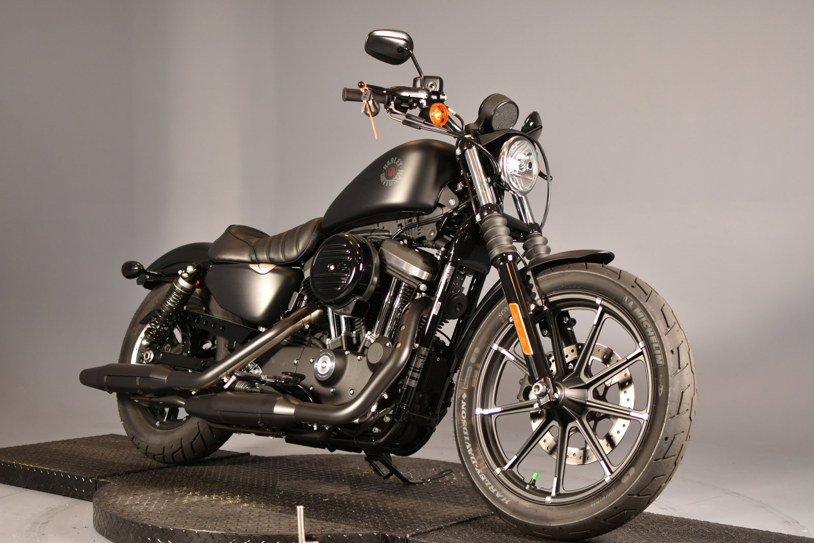 PreOwned 2022 HarleyDavidson Sportster Iron 883 XL883N Sportster in Renton U404594 Jet City