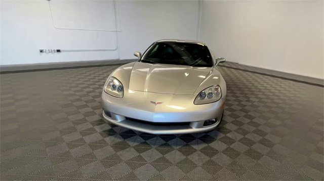 Used 2006 Silver Chevrolet Base image 3