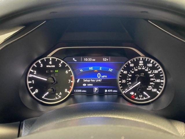 Used 2021 Gray Nissan SL image 11