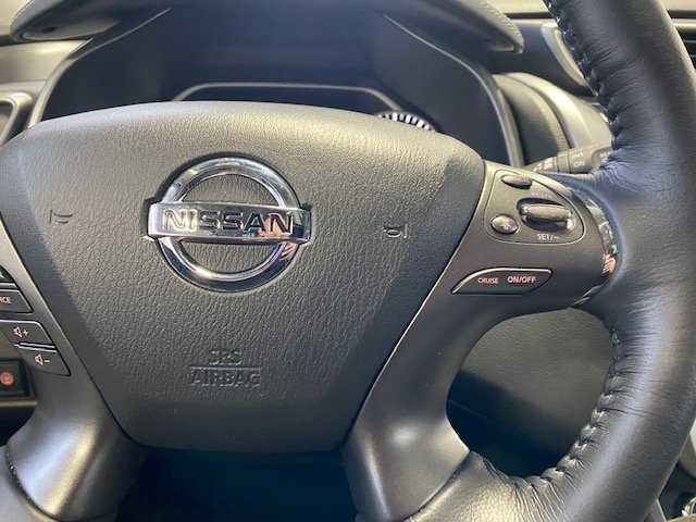 Used 2021 Gray Nissan SL image 13