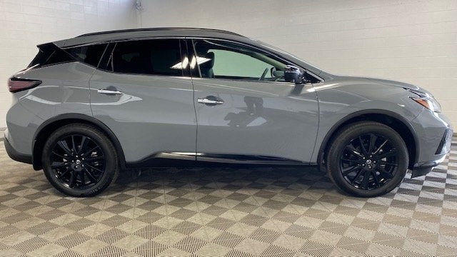 Used 2021 Gray Nissan SL image 29