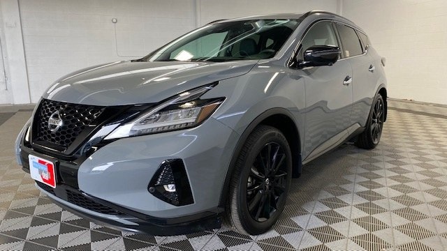 Used 2021 Gray Nissan SL image 25