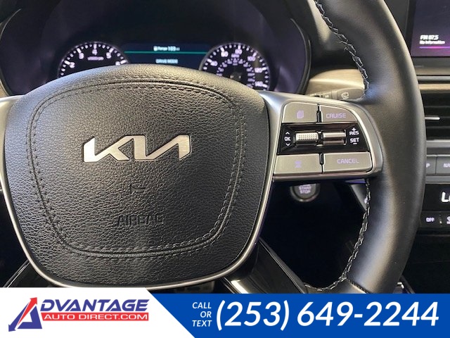 Used 2022 White Kia SX image 14