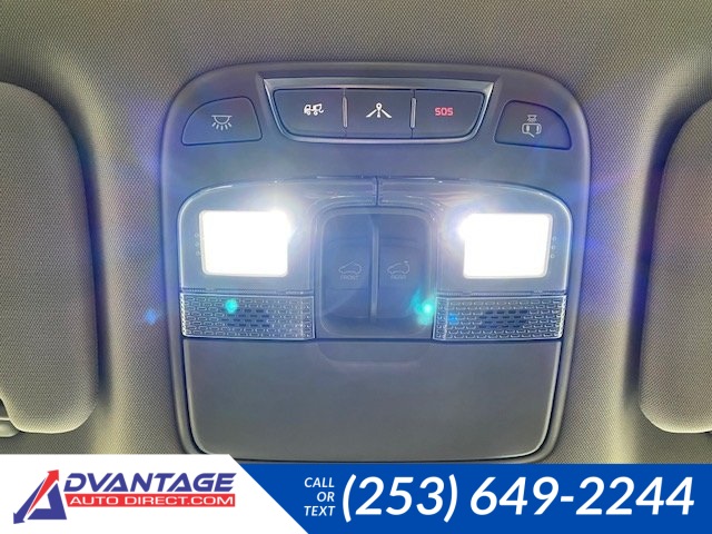 Used 2022 White Kia SX image 15