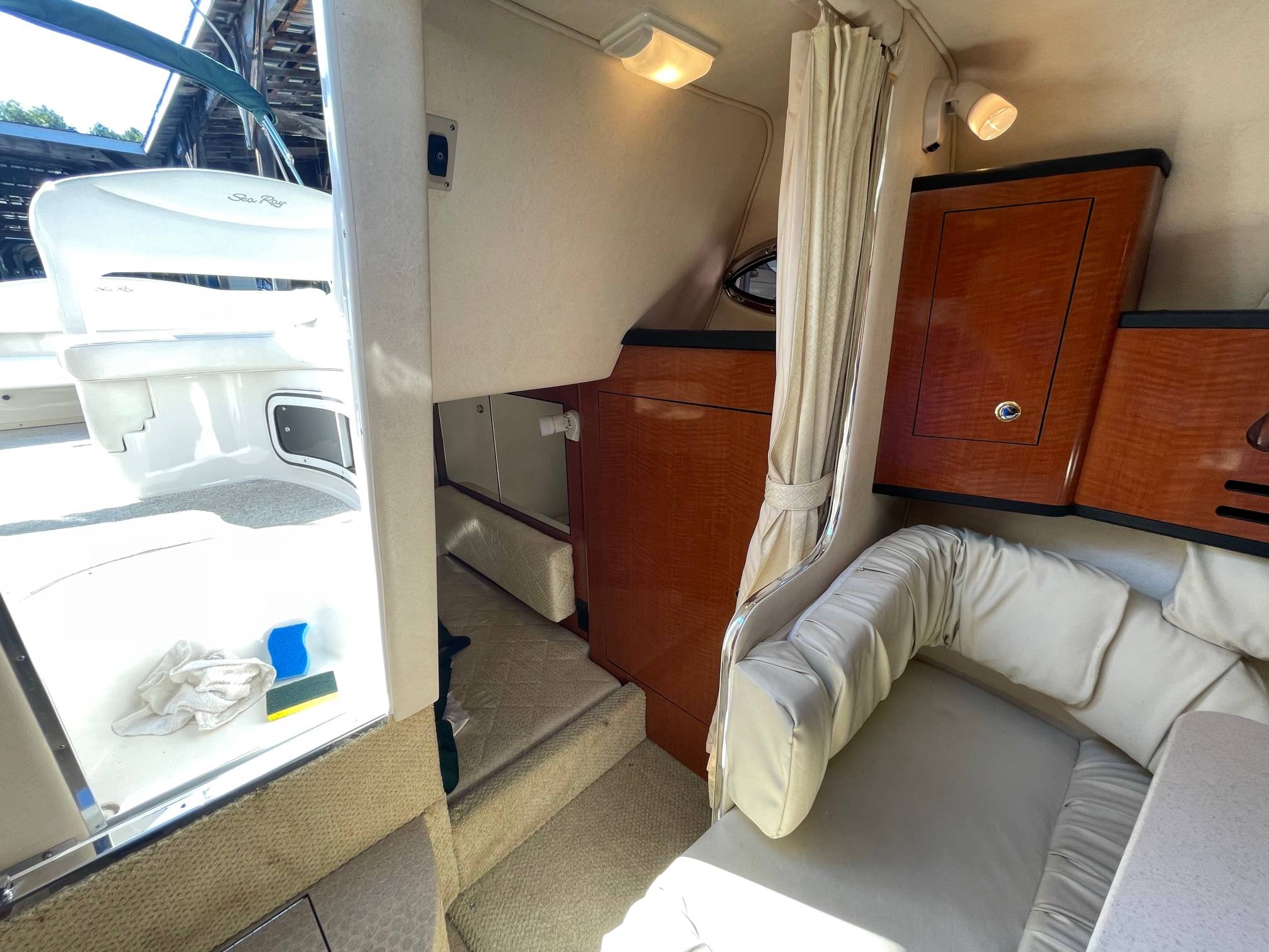 Used 2004 SEA RAY image 65