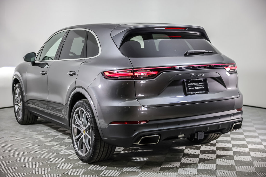 New 2023 Porsche Cayenne Sport Utility Quartzite Grey Metallic in Los