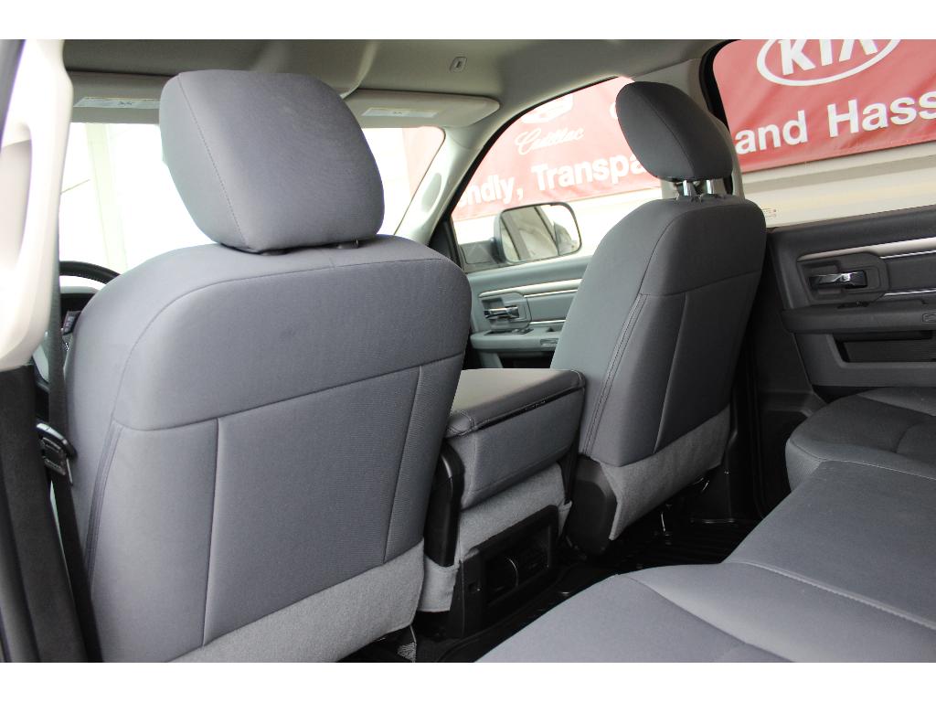 Pre-Owned 2019 Ram 1500 Classic SLT