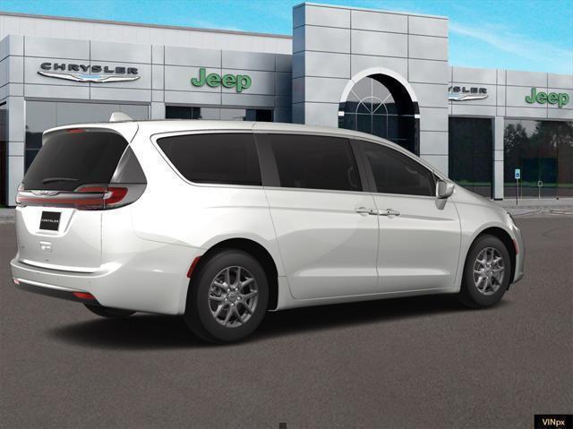 New 2023 Chrysler Pacifica Touring L
