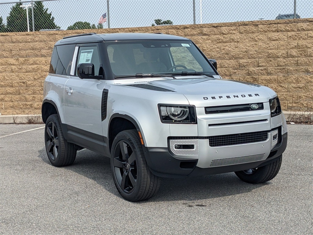 New 2023 Land Rover Defender 90 SE 2 Door SUV in Clarksville 26057