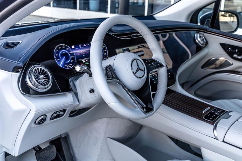 New 2023 MercedesBenz EQS 580 SUV SUV in Kitchener 41074 MercedesBenz KitchenerWaterloo