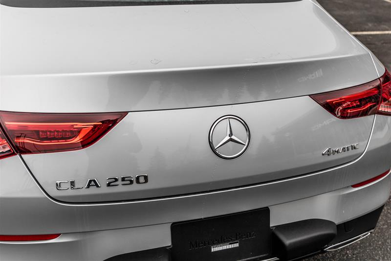 new-2023-mercedes-benz-cla250-4matic-coupe-4-door-coupe-in-kitchener