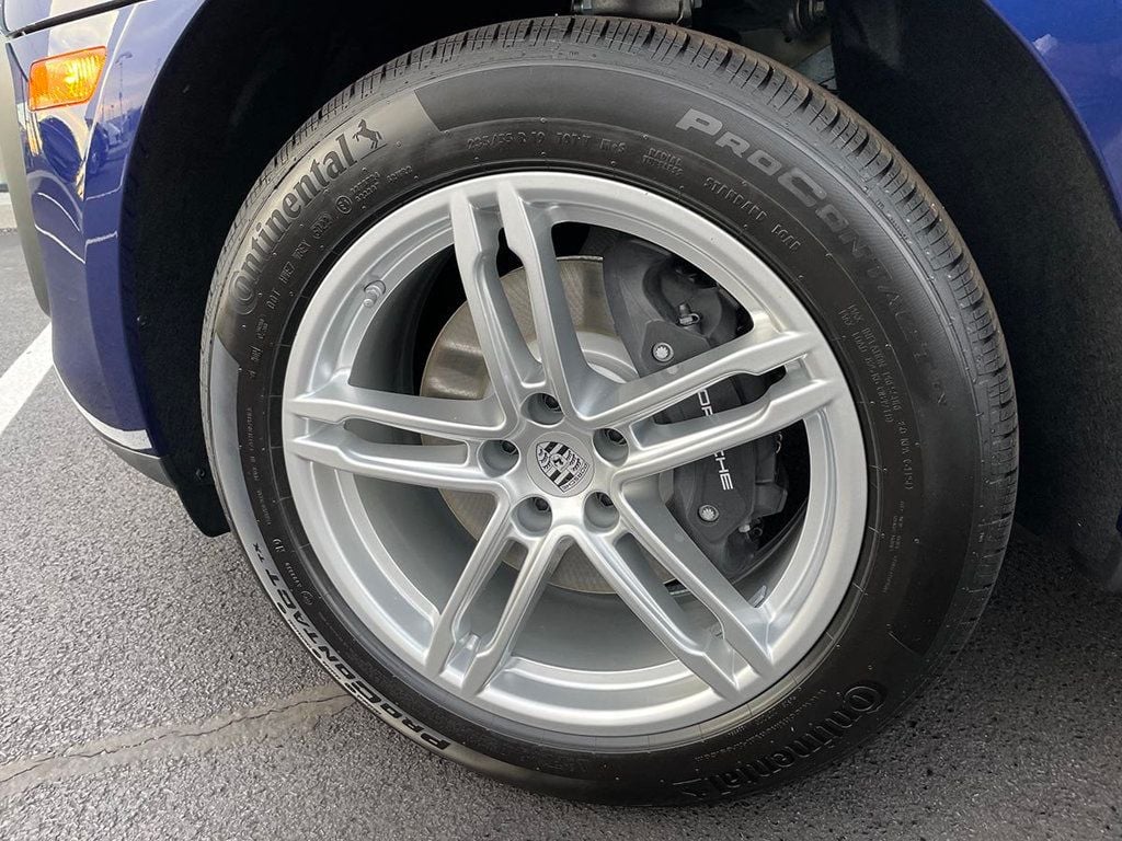 New 2023 Porsche Macan AWD