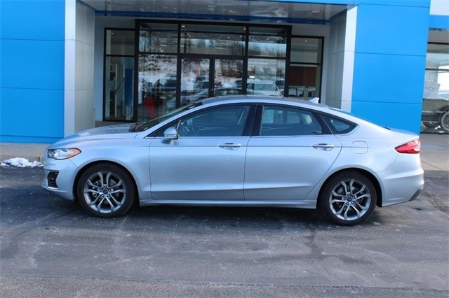 2020 Ford Fusion SEL