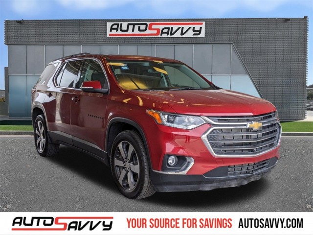 Pre-Owned 2021 Chevrolet Traverse LT Leather