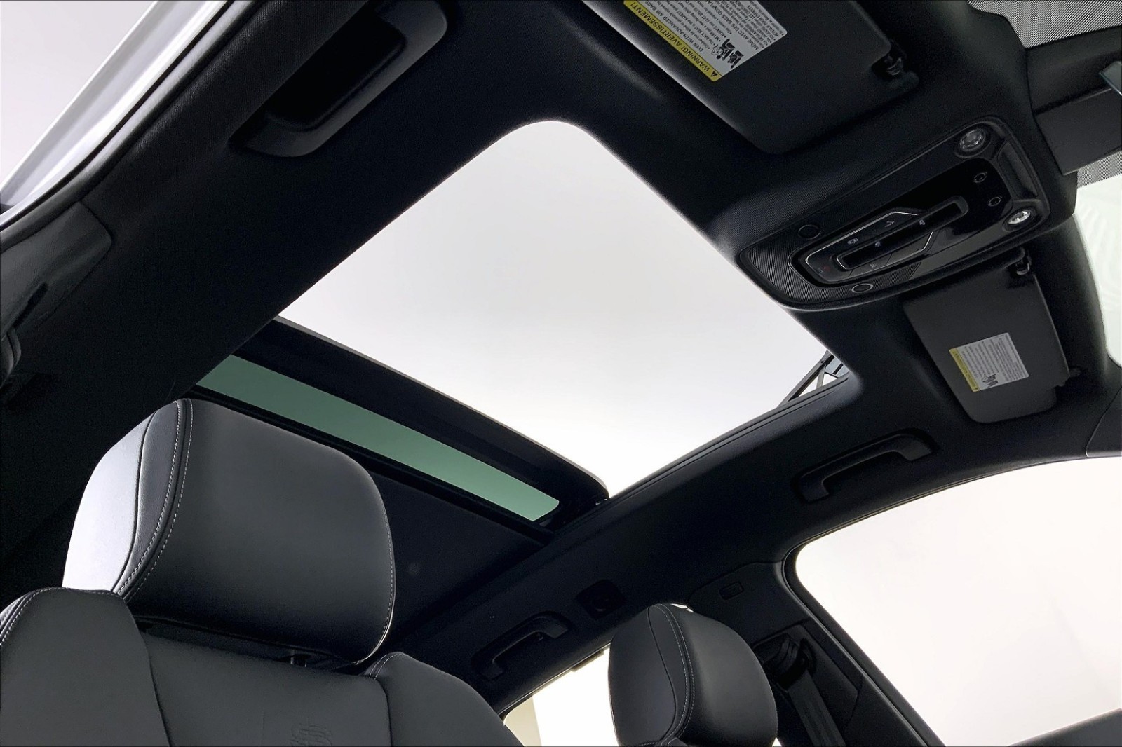 New 2023 Audi Q5 S line Prestige 55 TFSI e quattro SUV in P2078734