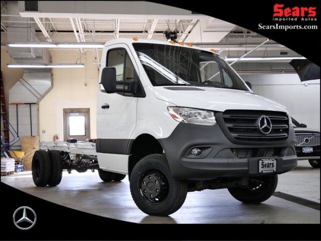 New 2023 Mercedes-Benz Cab Chassis 170 WB 4MATIC® Specialty