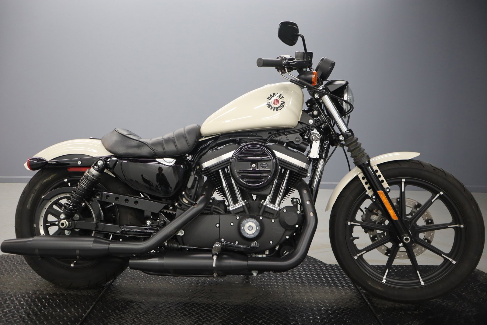 Pre-Owned 2022 Harley-Davidson Sportster Iron 883 XL883N