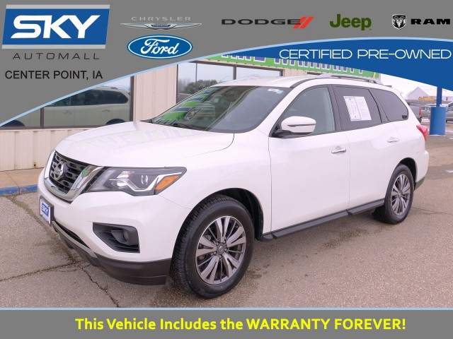 2020 Nissan Pathfinder SV