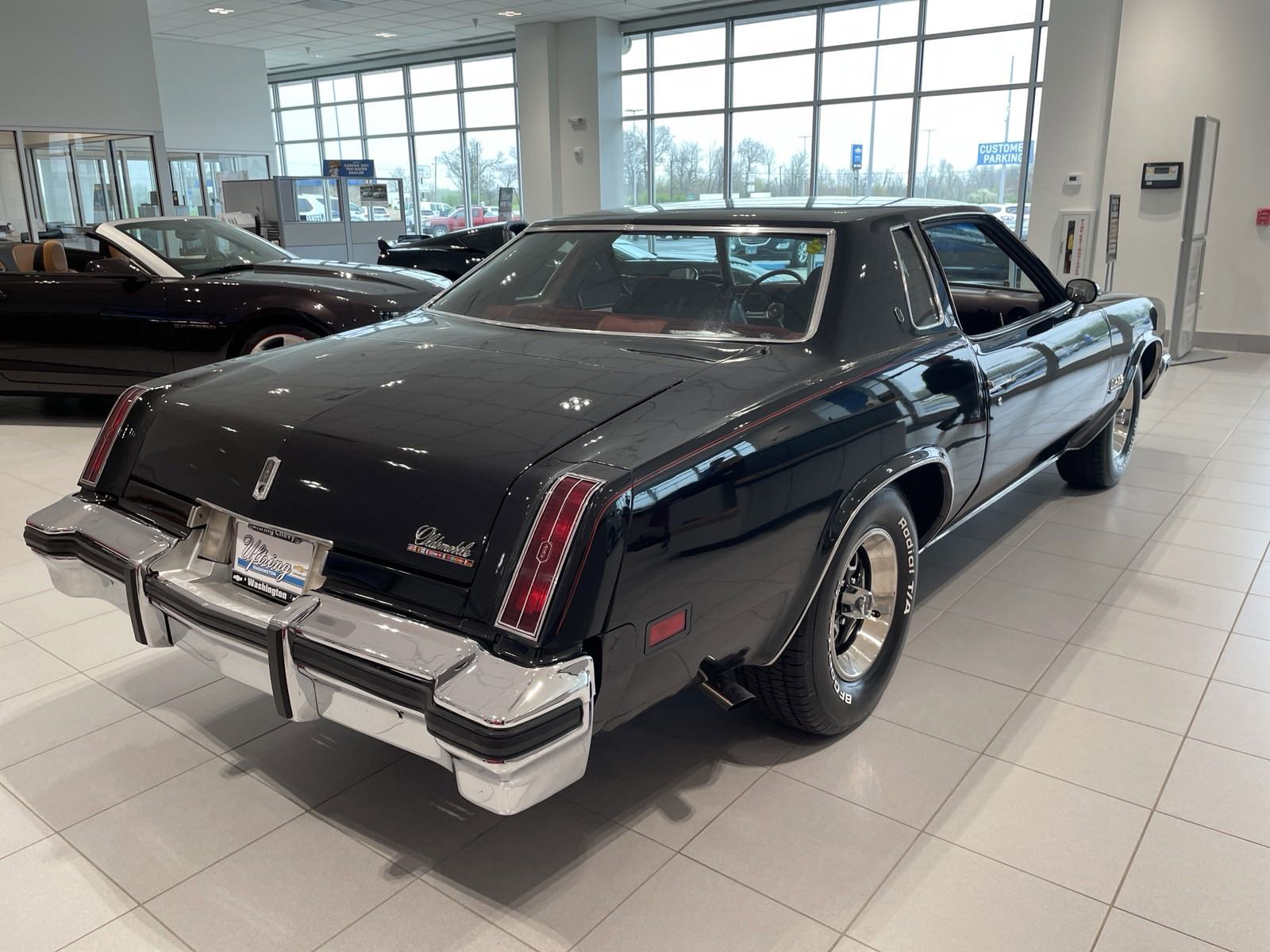 Used 1976 Black Oldsmobile image 7