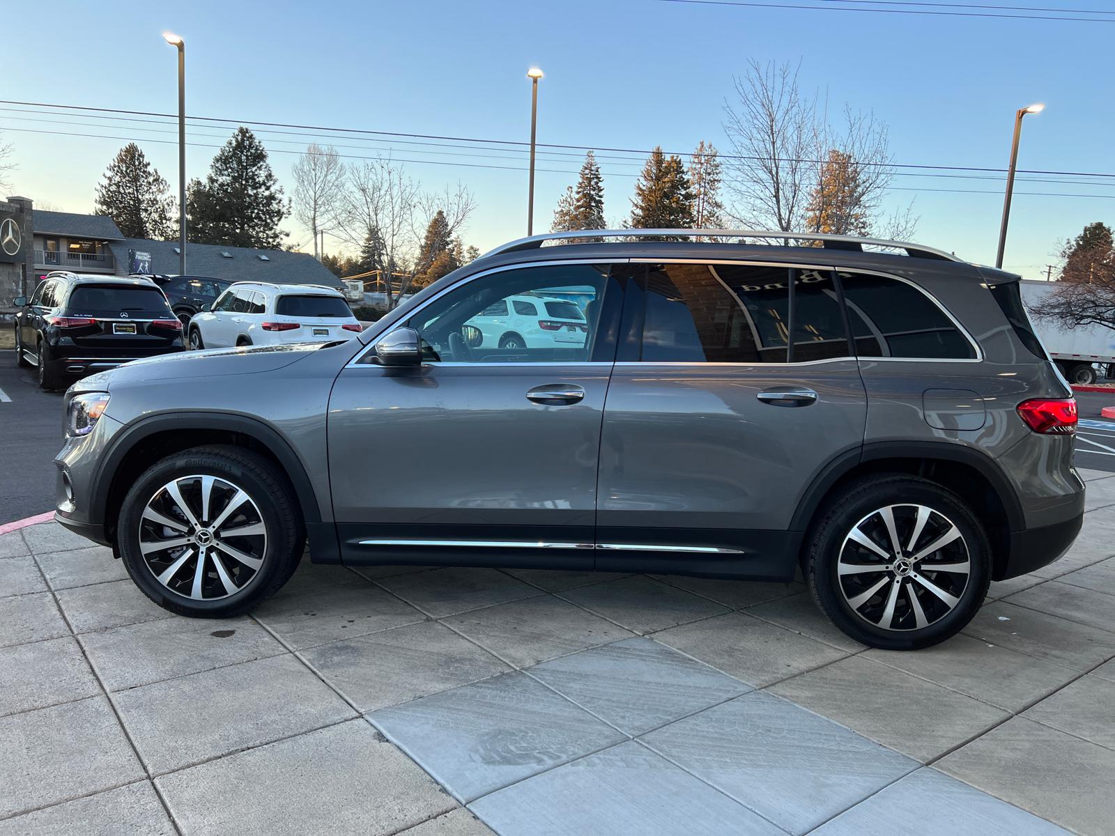 New 2023 Mercedes-Benz GLB 250 4MATIC® SUV
