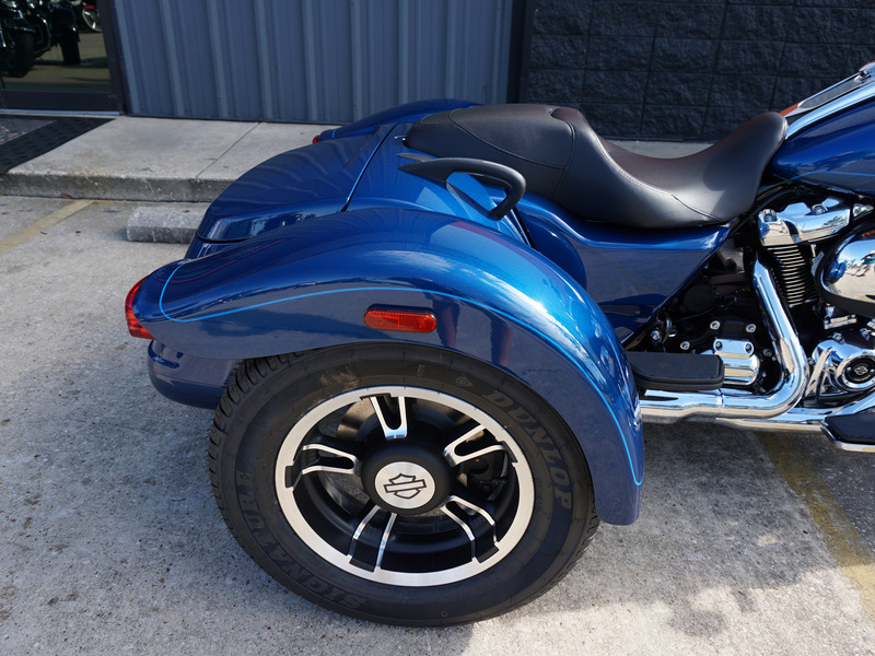 New 2022 Harley-Davidson Freewheeler