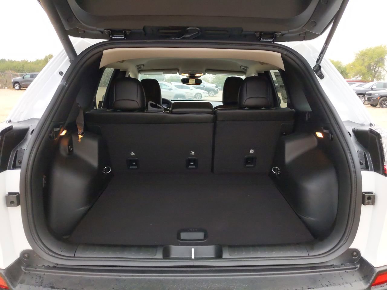 New 2022 Jeep Cherokee Trailhawk Sport Utility in San Antonio D541651