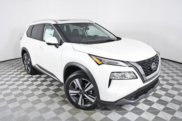 New 2023 Nissan Rogue SL