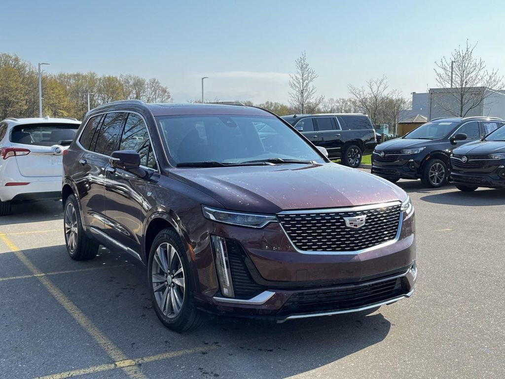 PreOwned 2022 Cadillac XT6 Premium Luxury SUV in Fenton 3G585P