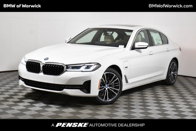 Pre-Owned 2023 BMW 5 Series 530e xDrive Plug-In Hybrid Sedan in Warwick ...