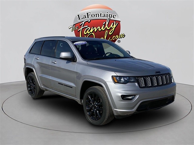 Jeep Grand Cherokee Altitude 4D Sport Utility de segunda mano en Lansing 3L0 8P grand cherokee altitude Jeep Grand Cherokee Altitude 4D Sport Utility de segunda mano en Lansing 3L0 8P