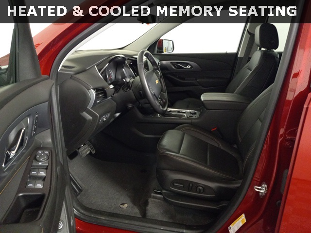Used 2020 Chevrolet Traverse Premier with VIN 1GNEVKKW2LJ211789 for sale in Red Wing, Minnesota