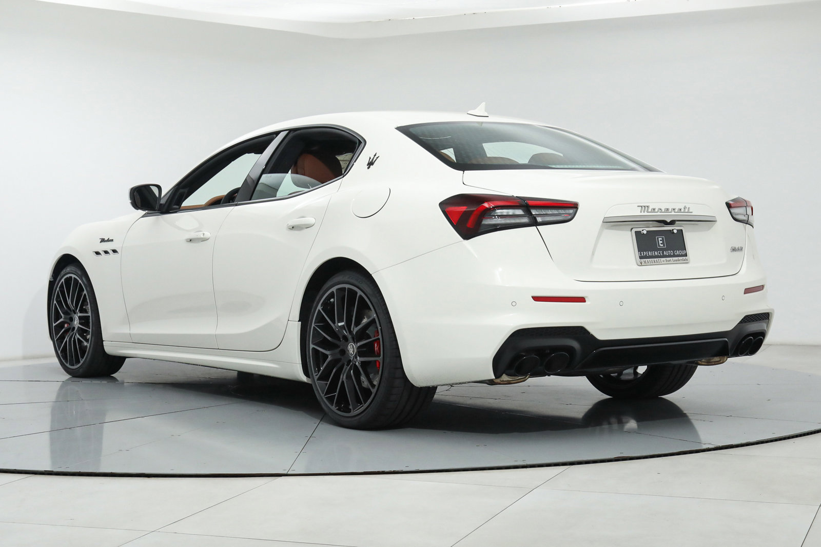 New 2023 Maserati Ghibli Modena