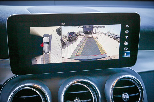 Certified Pre-Owned 2022 Mercedes-Benz GLC 300